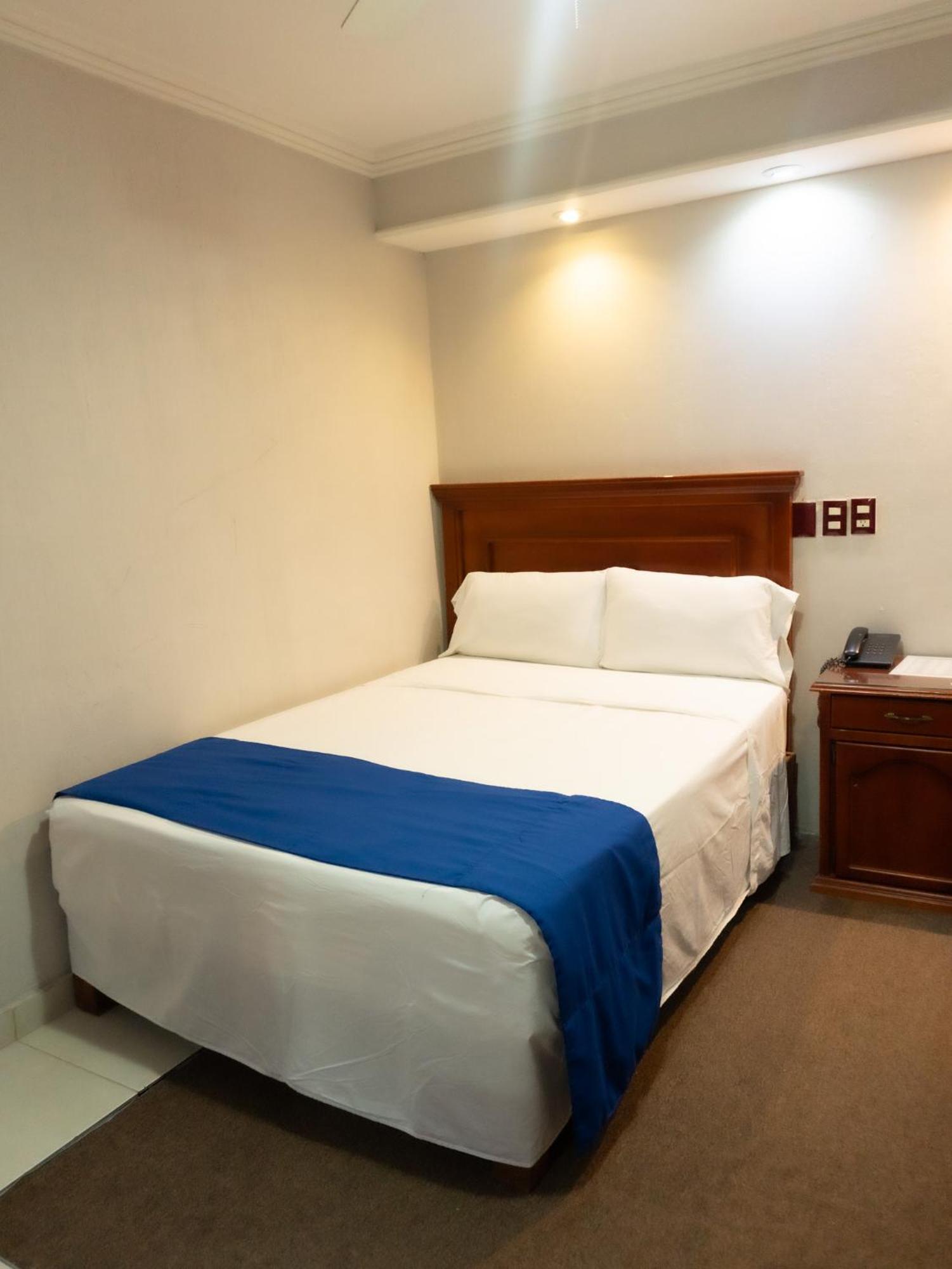 Hotel Real De La Barca 외부 사진